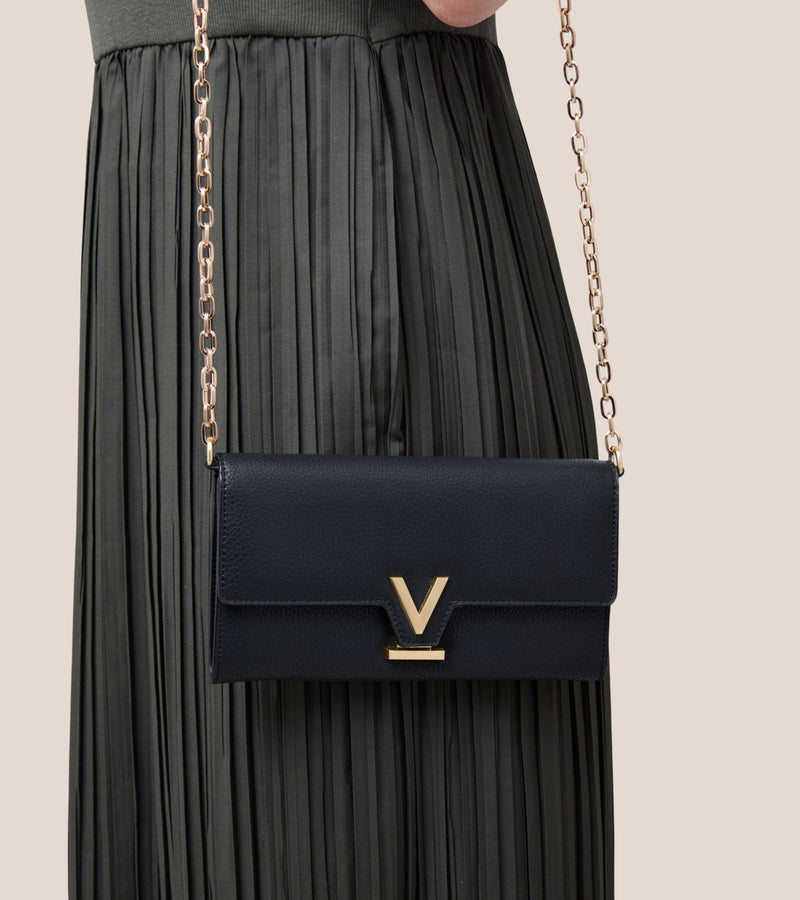 Luella Vegan Bio-Based Bamboo Leather Chain Purse in Black