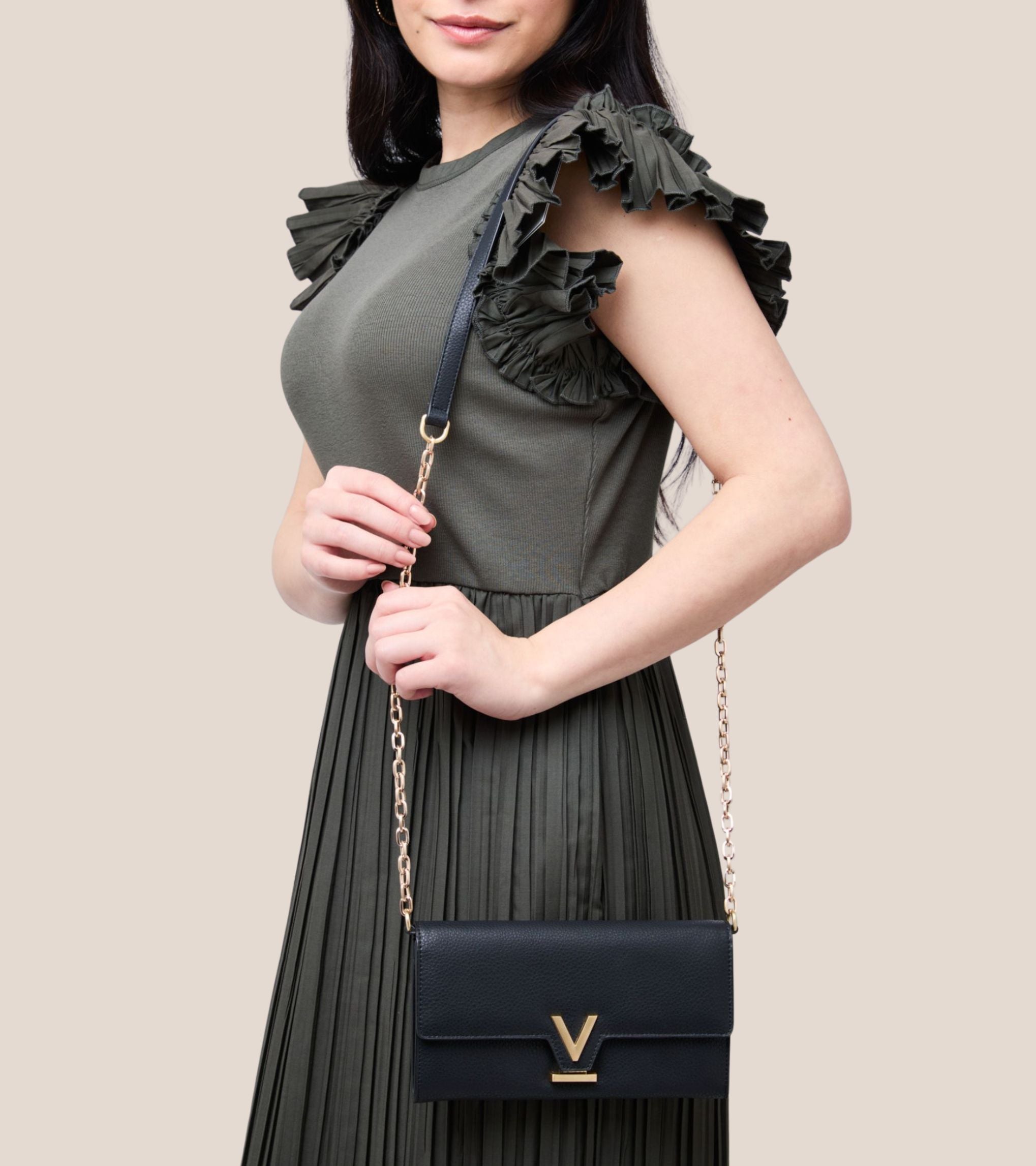Luella Vegan Bio-Based Bamboo Leather Chain Purse in Black